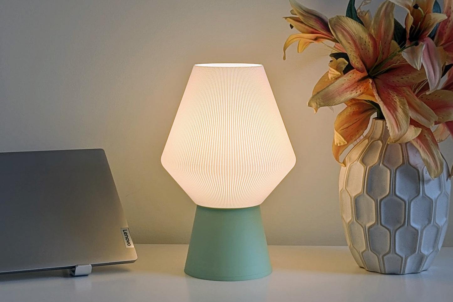 Inversis Table Lamp